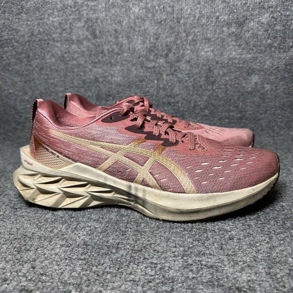 ASICS Women's Nova Blast 2 Running Shoes 1012B049 Athletic Sneakers Size 9.5